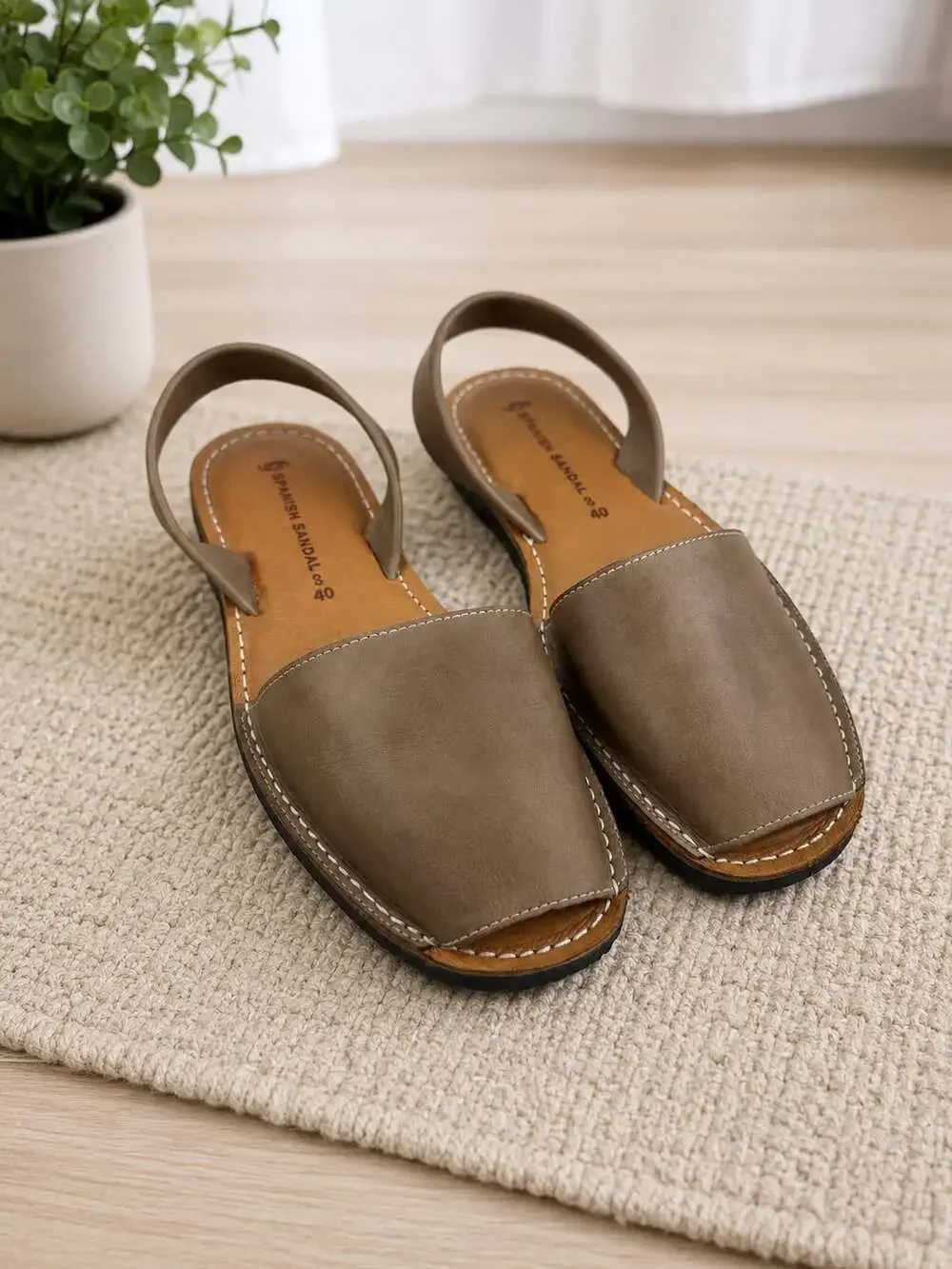Spanish Sandal Co Classic Tan Nubuck Leather Slingback Flat Sandals Women 40